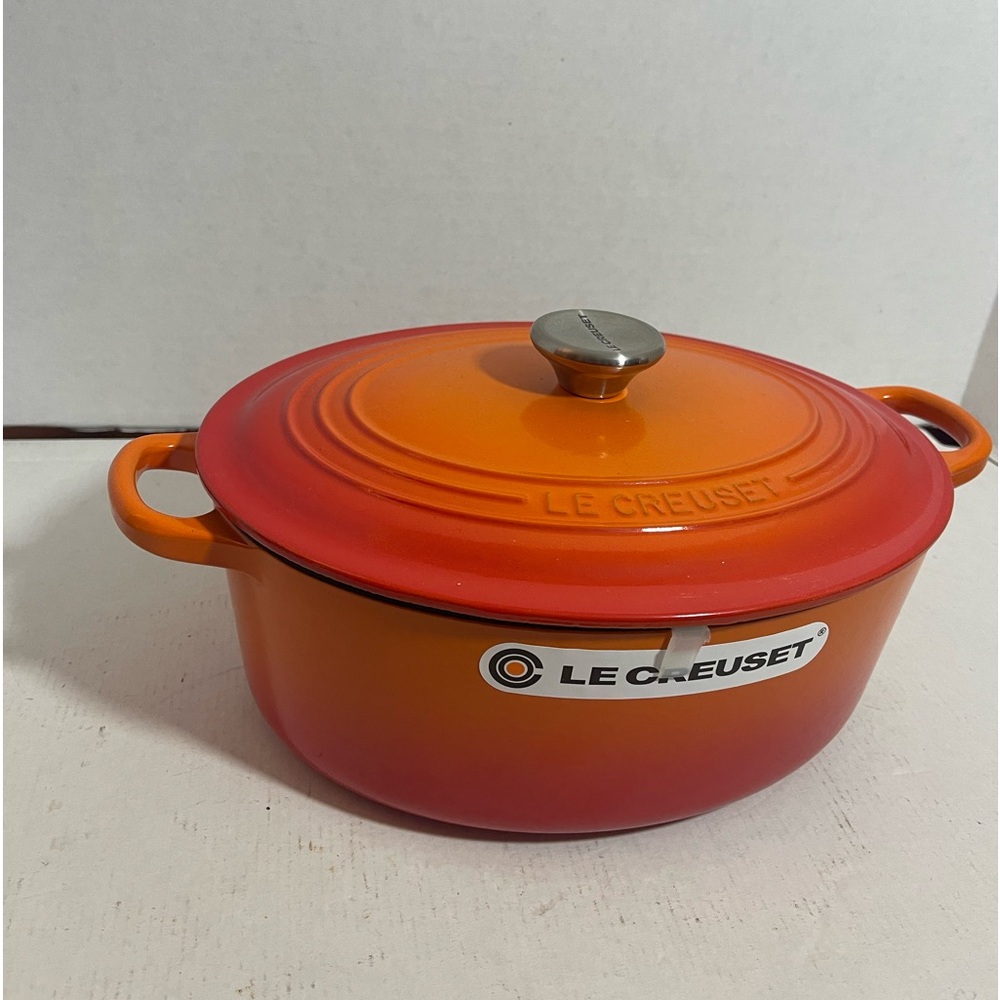 SOLD New 5 quart Le Creuset oval Dutch oven no box